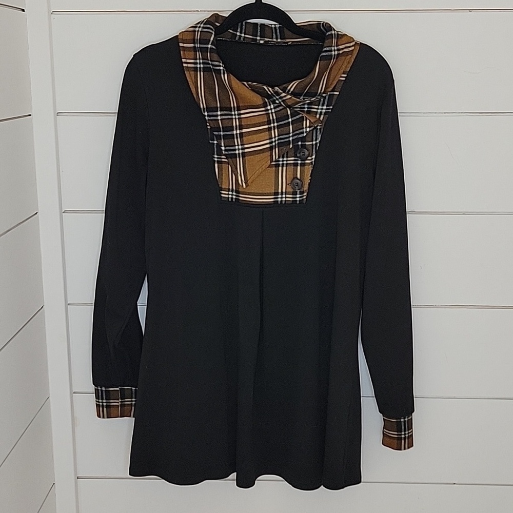 TIMESON XL black with plaid long sleeve shirt